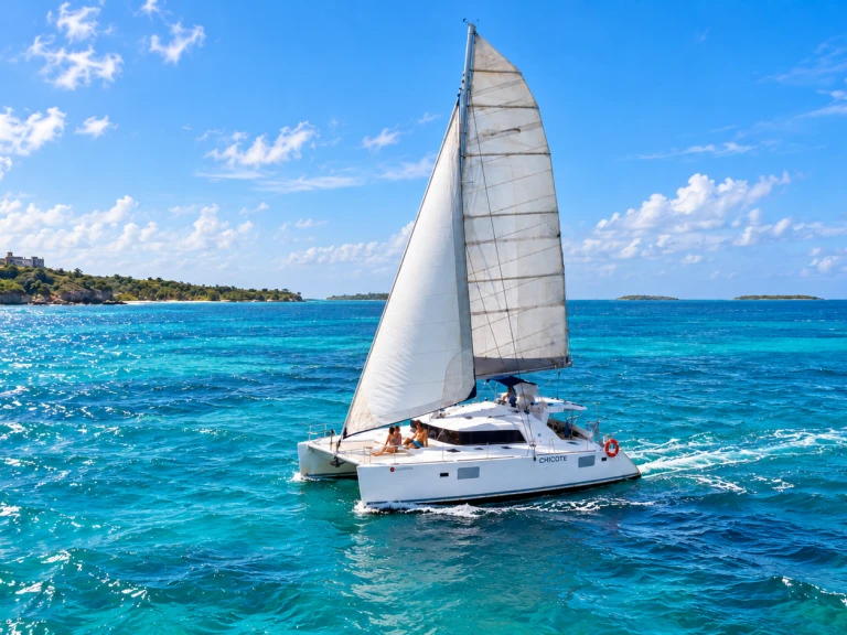 Alquiler de Catamarán, con o sin patrón Custom Made Cartagena