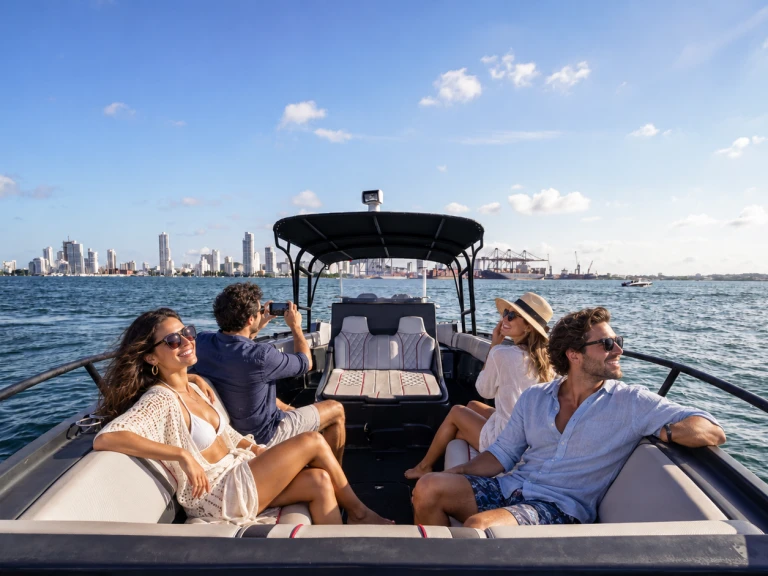 Custom Made custom de alquiler a Cartagena