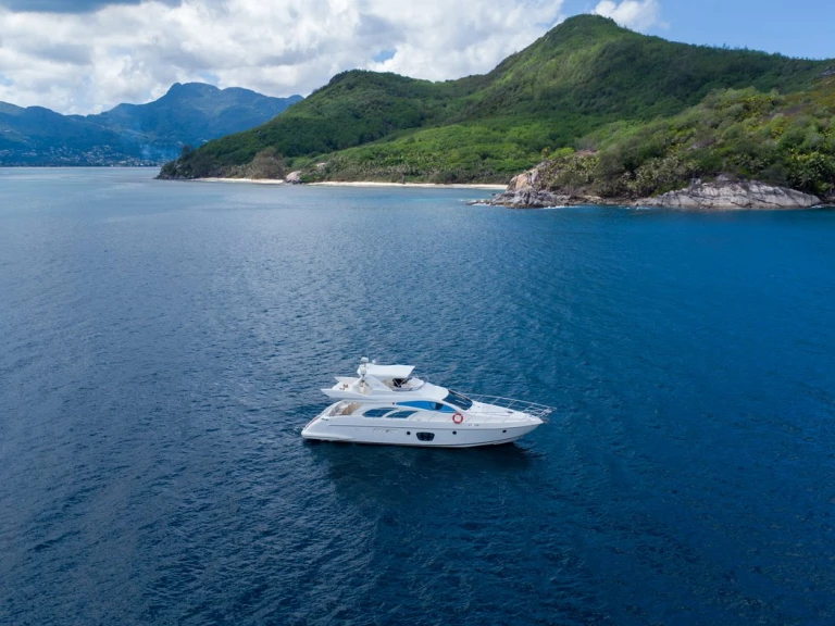 Alquiler Yate de lujo en Eden Island - Azimut Azimut 55 Fly - 4 cab.