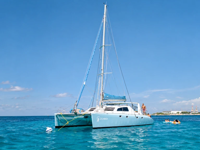 Alquiler Catamarán en Bridgetown - Custom Made custom