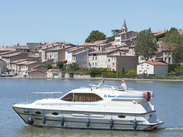 Alquiler de Le Boat Countess en Saint-Gilles du Gard