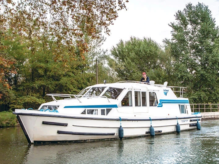 Barco de motor para alquilar Saint-Gilles du Gard al mejor precio
