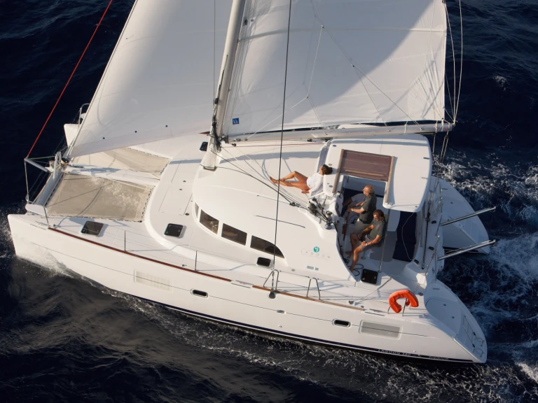 Alquiler de embarcaciones Lagoon Lagoon 380 enLe Marin en Samboat