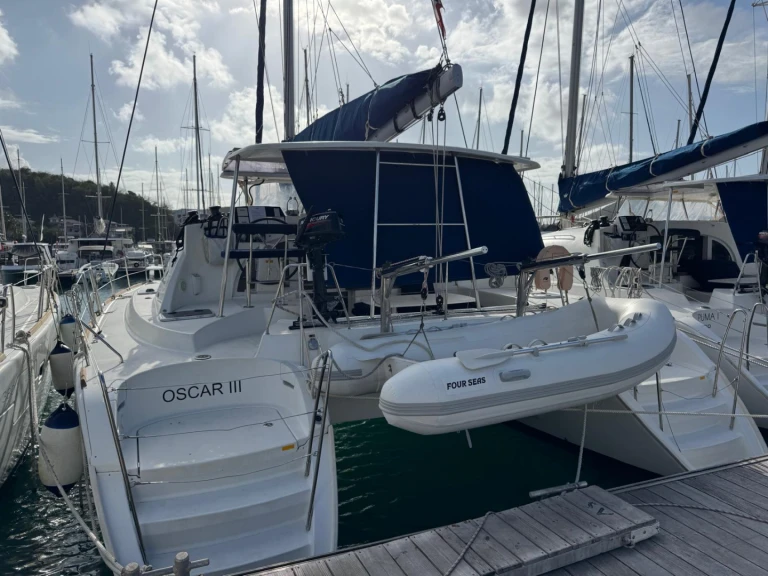 Alquiler de embarcaciones Lagoon Lagoon 380 enLe Marin en Samboat