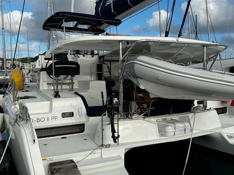 Alquiler de Lagoon Lagoon 42 en Le Marin