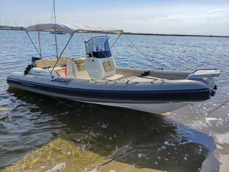 Barco de motor para alquilar Port-Camargue al mejor precio