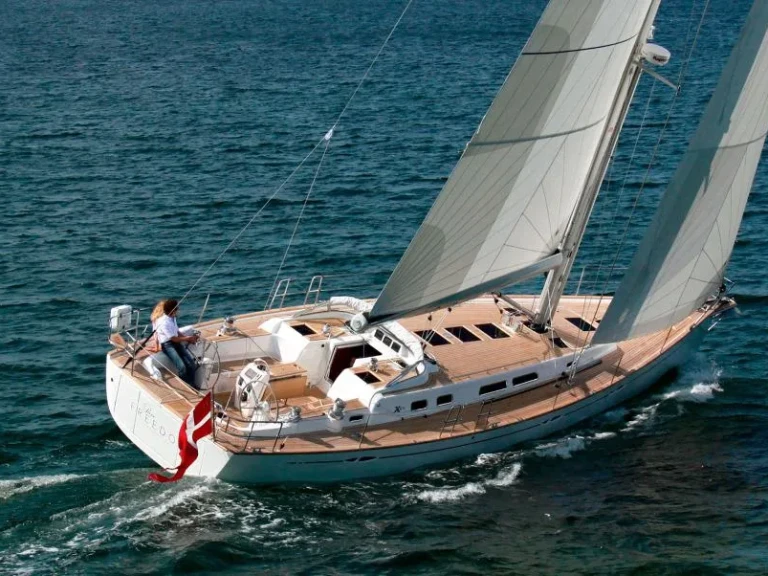 Velero para alquilar Antibes al mejor precio