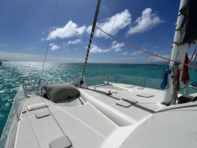 Alquiler de embarcaciones Alliaura-Marine privilège 435 enMoorea-Maiao en Samboat