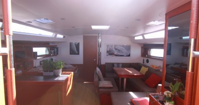 Alquiler de barcos Nice barato de Oceanis 48