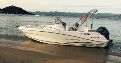 Alquiler de Jeanneau Cap Camarat 6.5 CC Style en Belvédère-Campomoro