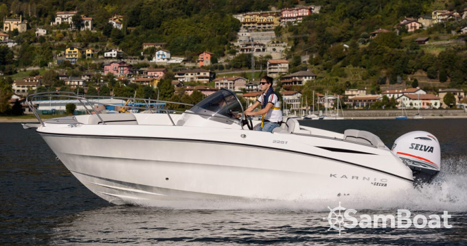 Alquiler de embarcaciones Karnic 2251 enÈze en Samboat