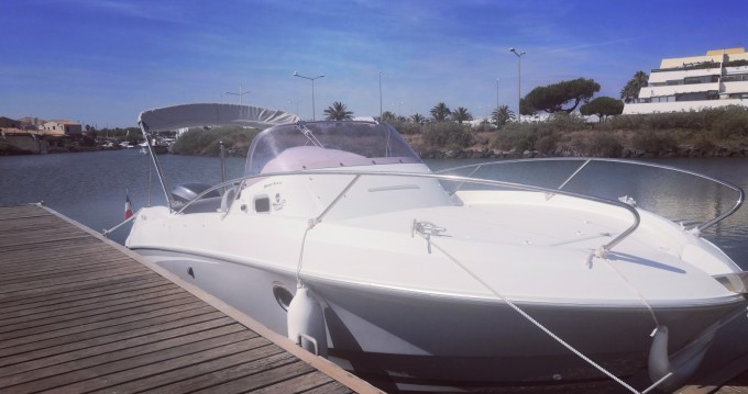 Bénéteau Flyer 750 Sun Deck de alquiler a Le Cap d'Agde
