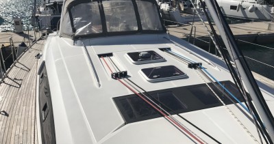 Alquiler de Bénéteau Oceanis 50 Family en Marina Cala dei Sardi