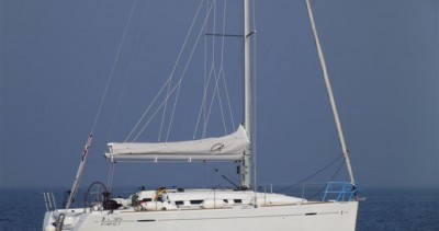 Alquiler ACI Marina Jezera - Bénéteau First 35 en SamBoat