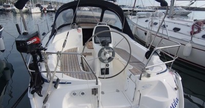 Velero para alquilar Punat al mejor precio