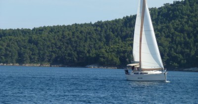 Alquiler de embarcaciones Dufour Dufour 375 enMarina Veruda en Samboat