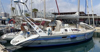 Velero para alquilar Fornells al mejor precio