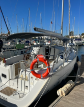 Alquiler de embarcaciones Bénéteau Oceanis 323 Clipper enIsla del Moral en Samboat
